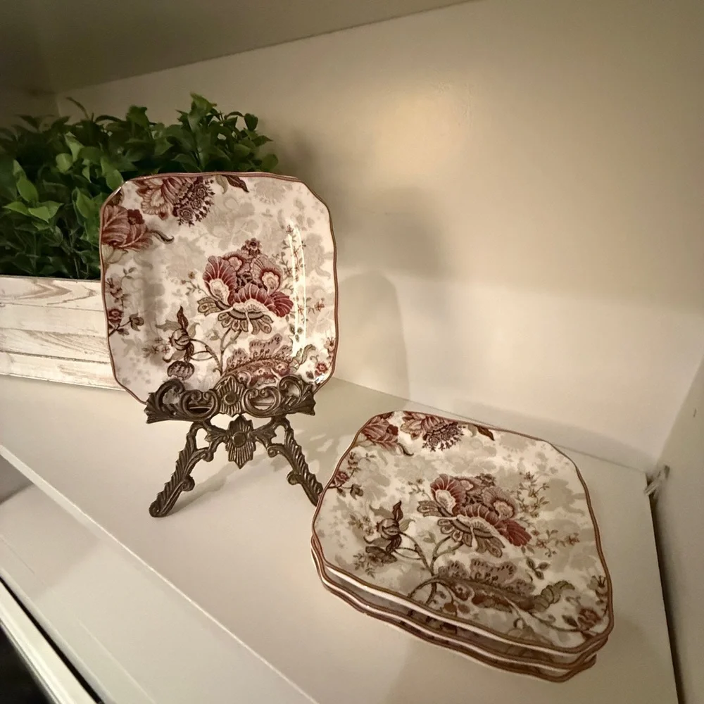 222 FIFTH GABRIELLE SQUARE SALAD PLATES Fine Porcelain China Indonesia Set of 4
